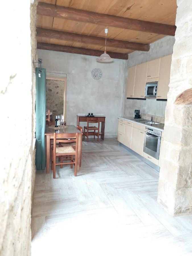 Petrakis Cretan Homes Kíssamos Esterno foto